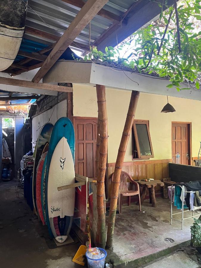 Big Daddy'S Surfcamp Apartment Pasanggaran Ngoại thất bức ảnh