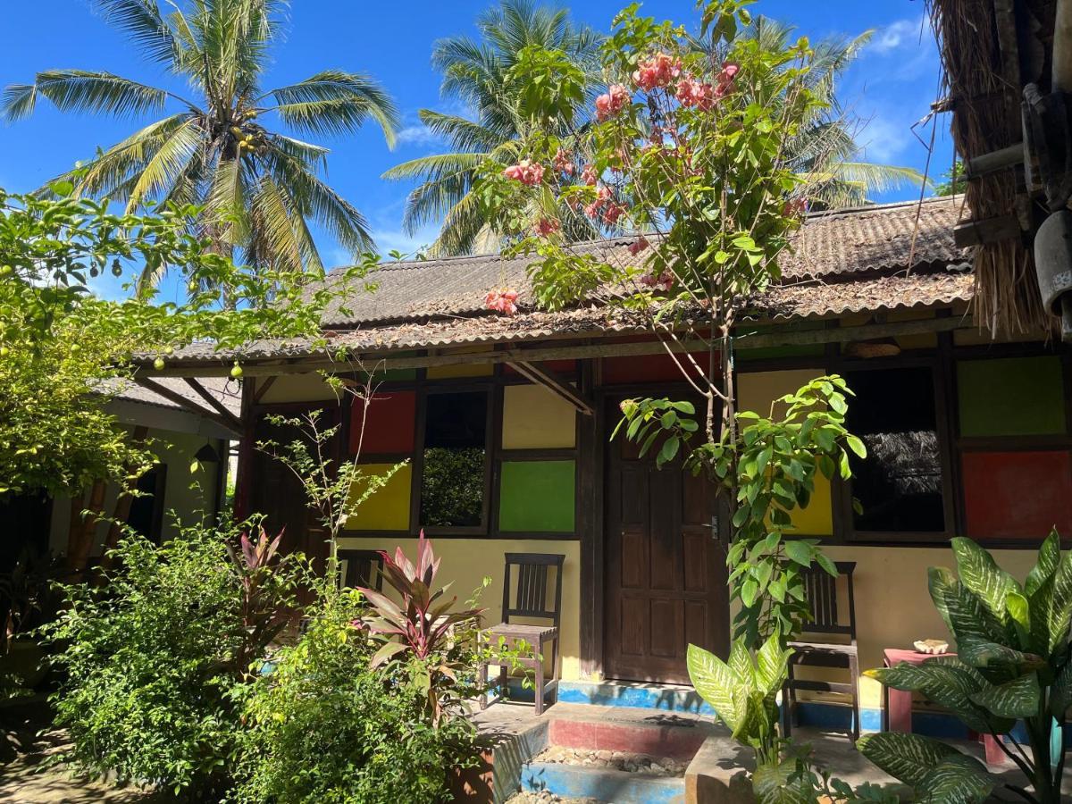 Big Daddy'S Surfcamp Apartment Pasanggaran Ngoại thất bức ảnh