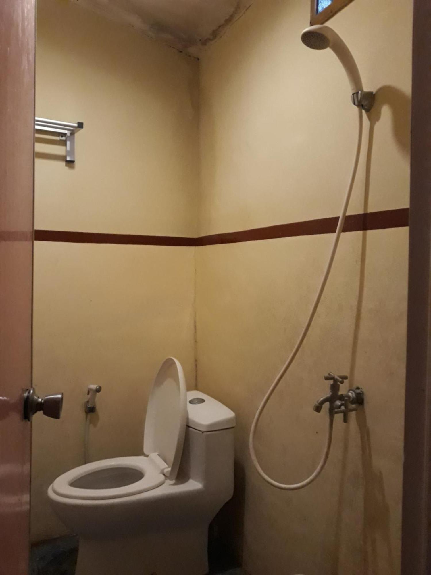 Big Daddy'S Surfcamp Apartment Pasanggaran Ngoại thất bức ảnh